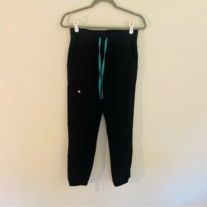 Figs Tari Skinny Jogger Scrub Pants